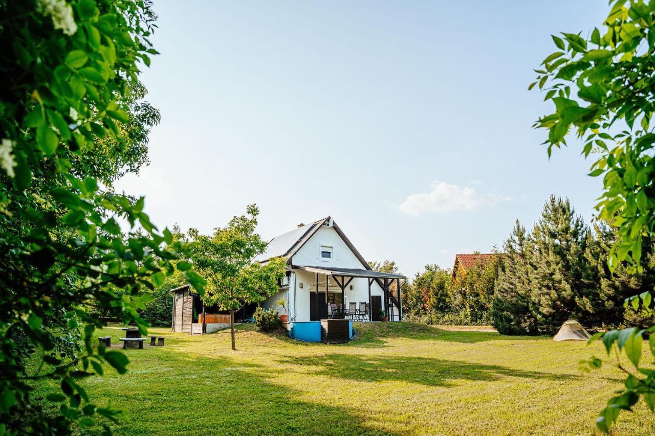 Tatorjan Vendeghaz Dom wakacyjny Balatonkenese